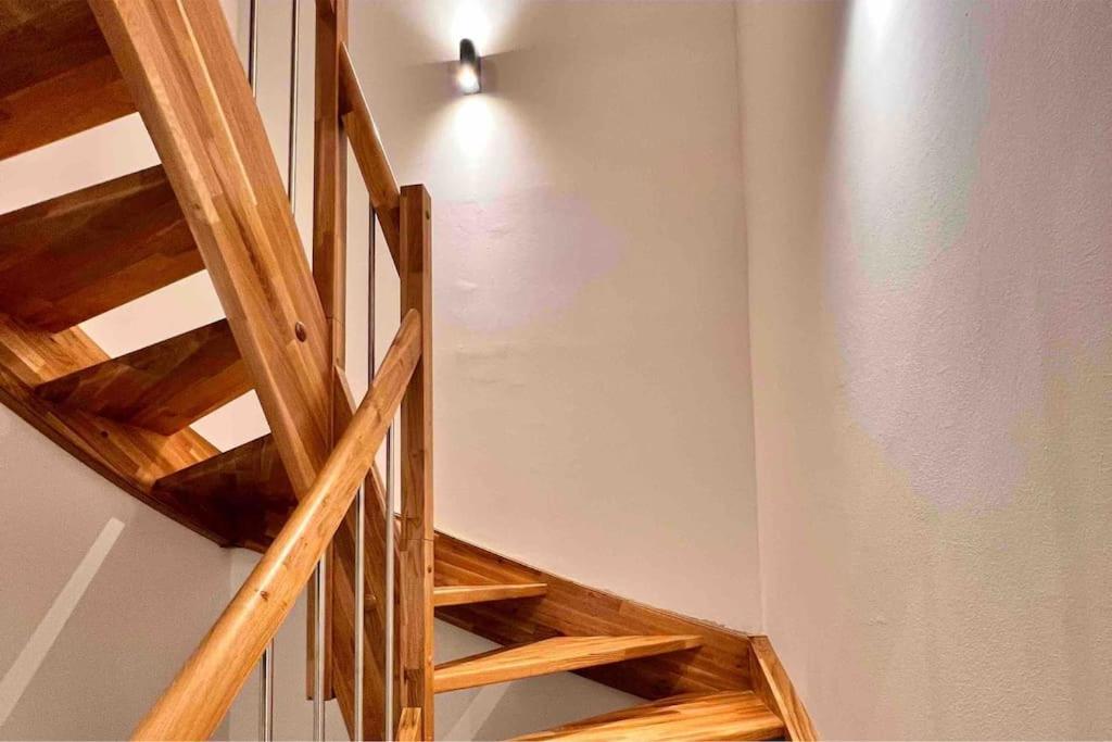 Viel Platz In Burghausen Fuer Freunde Und Familie Apartman Kültér fotó