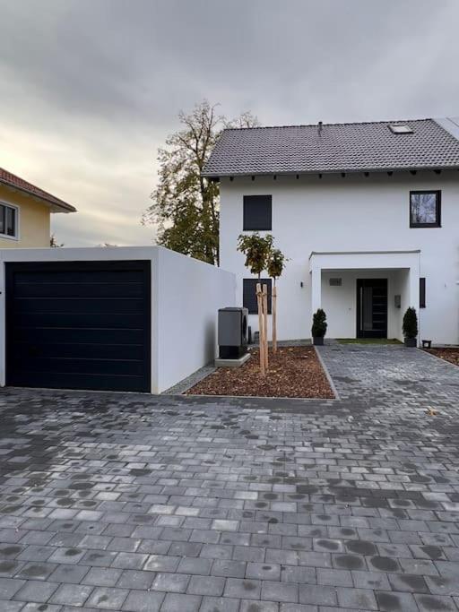 Viel Platz In Burghausen Fuer Freunde Und Familie Apartman Kültér fotó